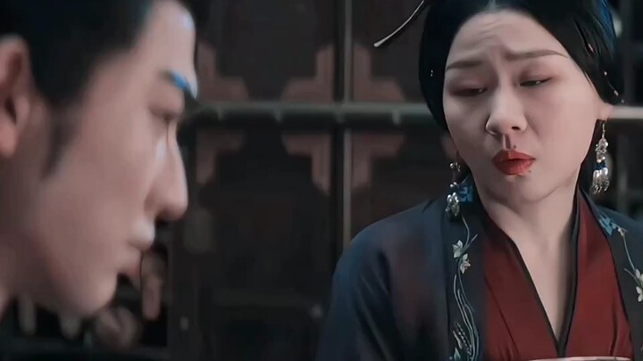Phụ nữ quả nhiên không đáng tin. Hôm qua còn nói tôi là người duy nhất, hôm nay đã thay lòng đổi dạ