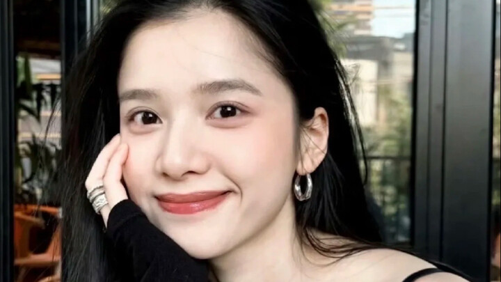 Facial Features and Eight Characters Analysis of Zhang Jingyi