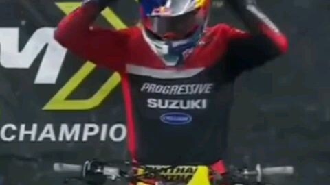 ELI TOMAÇ DOES IT AT SEATTLE SUPERCROSS