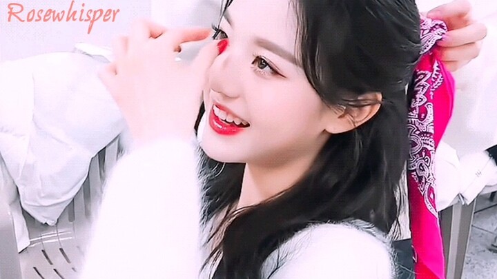 【IVE】Trời sập xuống đã có khuôn mặt xinh đẹp của Wonyoung che chở