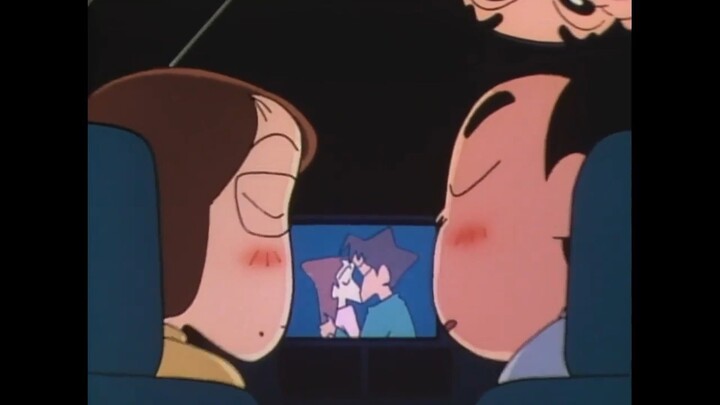 Crayon Shinchan - Pahlawan bertopeng telah tiba di restoran keluarga