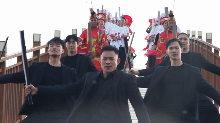 The Jingpo sword dance that has recently gone viral