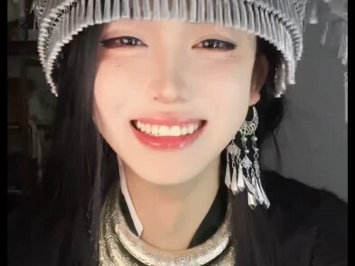 Streamer kể chuyện thời đi học bị bắt nạt vì ngoại hình quá giống nữ sinh