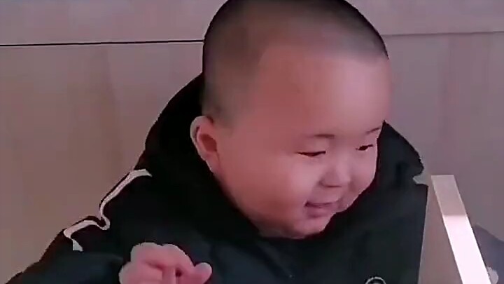 The little kid has a knack for business!