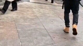 【Dino街拍】这双眼睛真的属于人类吗