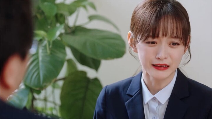 Work’s already annoying—now my crazy bestie shows up too!