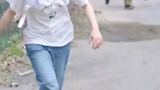 สาวบ้านนาถูกครอบครัวทำร้าย ไม่คิดว่า คนช่วยคือCEOพันล้าน...เขากลับแต่งงานกับเธอ และรัก เธอสุดหัวใจ