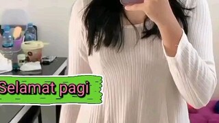 Jam berapa kalian lihat video ini?