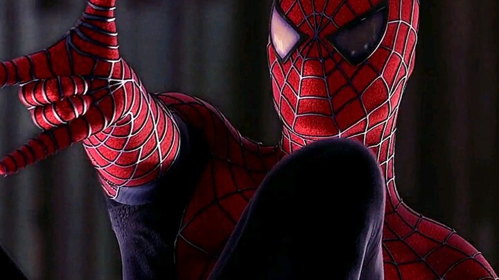 Meskipun dia kehilangan baju perangnya, dia tetap tidak melupakan identitasnya sebagai Spider-Man