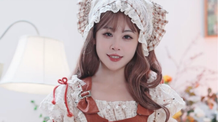 Gadis Kecil Penjual Korek Api Lolita yang Sedikit Berbeda