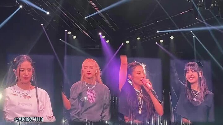 【แบล็กพิงก์】ความอึดอัดที่ปิดไม่มิด