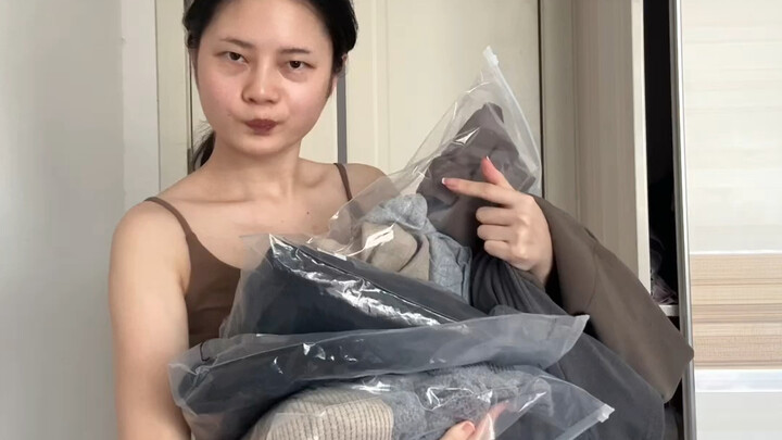 网红店测评第五弹：何晨曦进来说话！