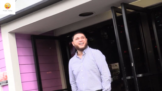 (P2) GIẢ TÁT NGƯỜI LẠ #Prank