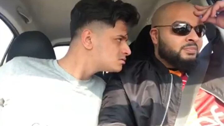 When You Have a Friend Who Loves to Sing in the Car (2)......