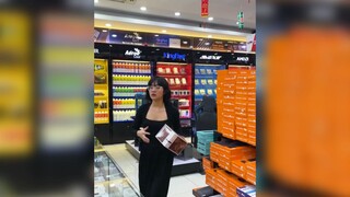 Chị thích thì trả, thế thôi
