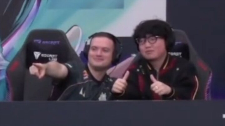 G2 coach: “zmjjkk, don’t let loyalty get you into trouble!”