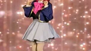 Arima Kana Cosplay: B komachi sign wa b(Ohshi no ko)