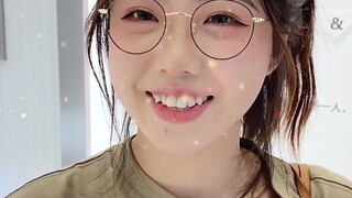 这傻傻的样子...看来是真怕我不跟她结婚了！