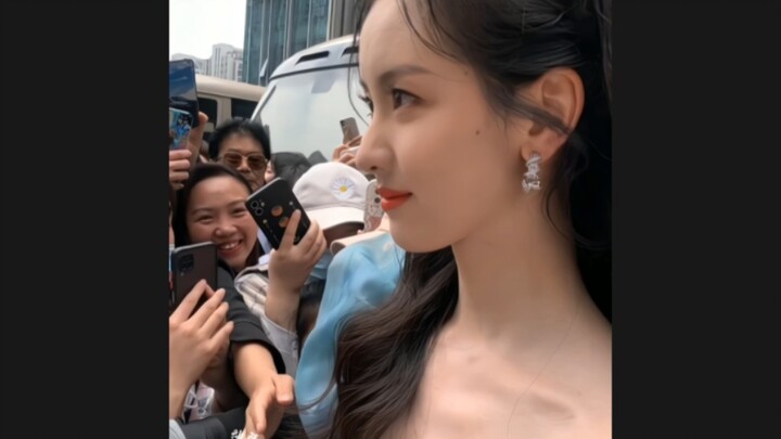 สัมผัสความงามของเฉิน ตู้หลิงอย่างใกล้ชิด!!!