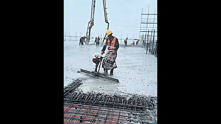 "Standing tall like a pillar supporting the sky, bearing the family's trials and tribulations."