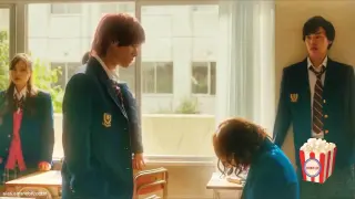 A School Thug Suddenly Falls in Love with the Most Introverted Girl in School