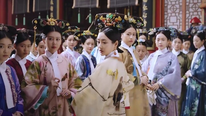 These few long shots finally made me understand what it means to have three thousand beauties in the