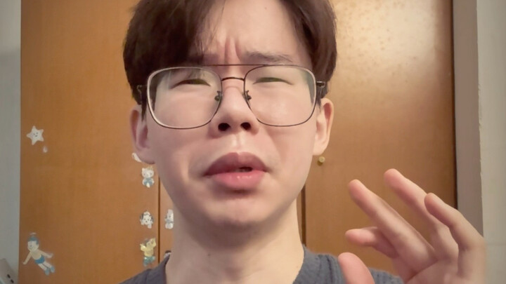 Ai là thầy giáo của Người Đưa Ra Câu Đố