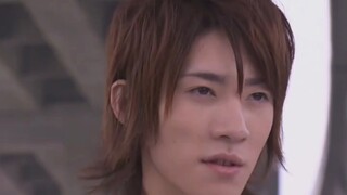 "If Duanmu is the Oxer killing machine, then Xinyi is the zombie butcher."