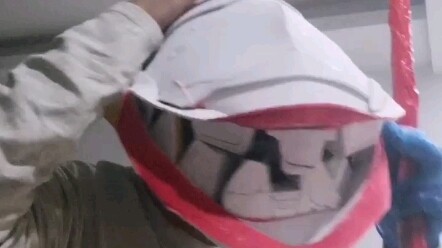 ماذا كان المقاتلة الأولى تفعل بعد ظهر وفاة أسكا؟