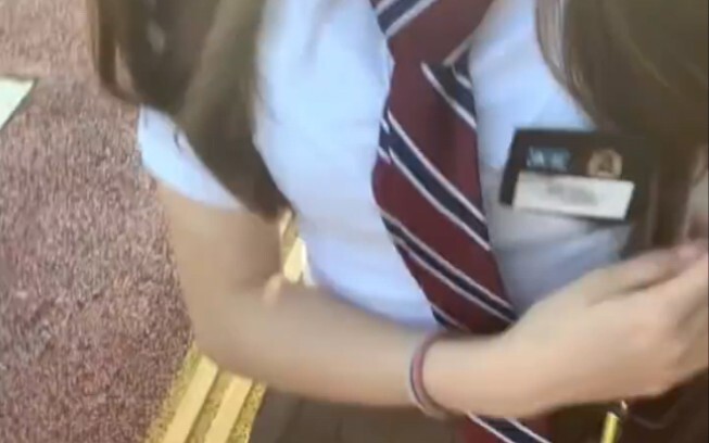 [Cross-dressing enthusiast] Super thrilling outing in drag