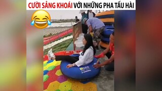 Những pha tấu hài cười sảnh khoái