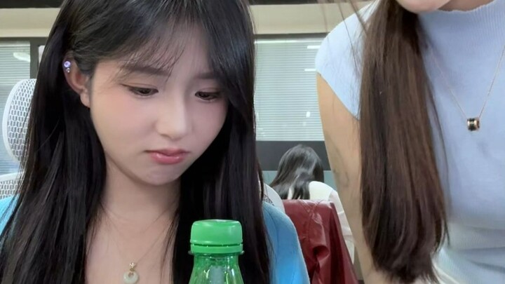 إذن، في تقسيم النِّصف إلى نِصف، من الذي سيحصل على الخمسة حقًا...