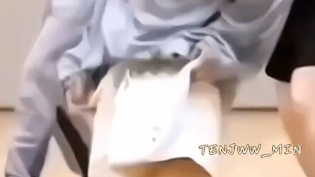 【อีซอกมิน】แบบไหน…ถึงจะเรียกว่าเซ็กซี่นะ?