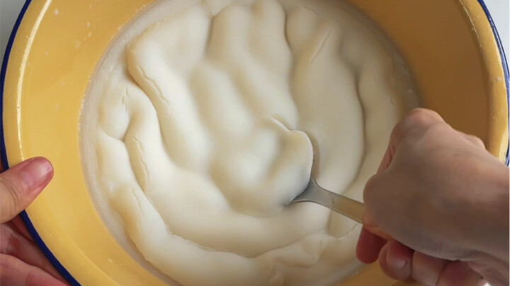 [Hướng dẫn chi tiết cho người mới] Làm sao để nấu mỡ lợn trắng tinh, không tanh?