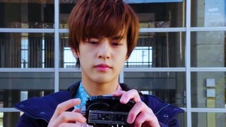 In recent years, the actors of Ultraman are not popular? But every actor of Kamen Rider is popular?