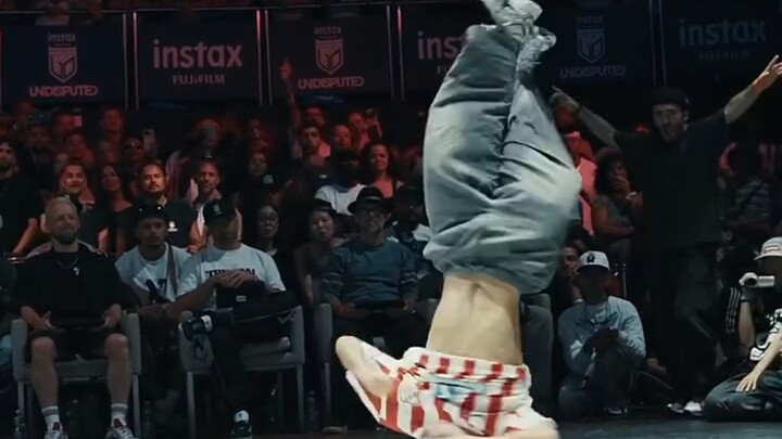 Momen memukau Bboy Choi Sungwoo di Belanda~ Si Choi benar-benar berdansa dengan semangat hahaha