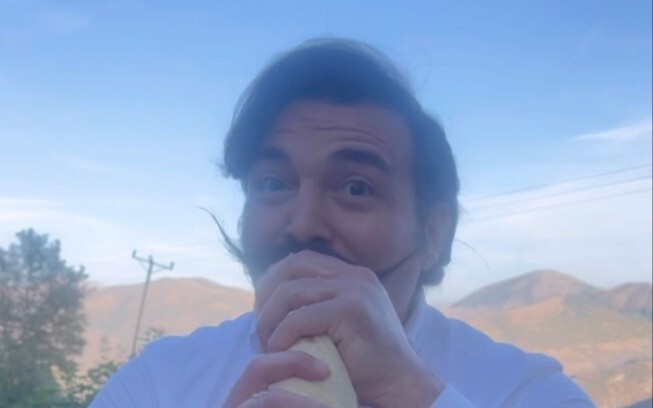 Delicious Aion Hand-Pulled Pancake