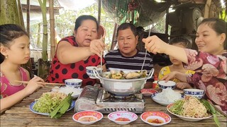 Đậm Chất Miền Tây với Món Gà Chạy Bộ  Nấu Lá Giang| TKQ & Family T809