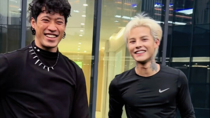 هل الأشخاص ذوو الأساس القوي يتعلمون أي شيء بسرعة؟