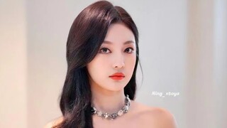 Ning Yizhuo tham gia chương trình tạp kỹ trong nước "Sân khấu 2023" phiên bản video đi làm 230614