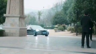 หลับเพื่อจบลืมเพื่อเริ่ม《长眠后三个哥哥为我白了头》