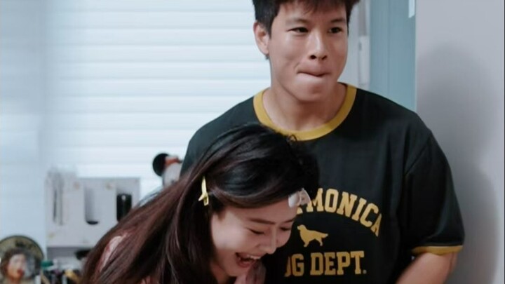 Đến giờ học trực tuyến rồi!