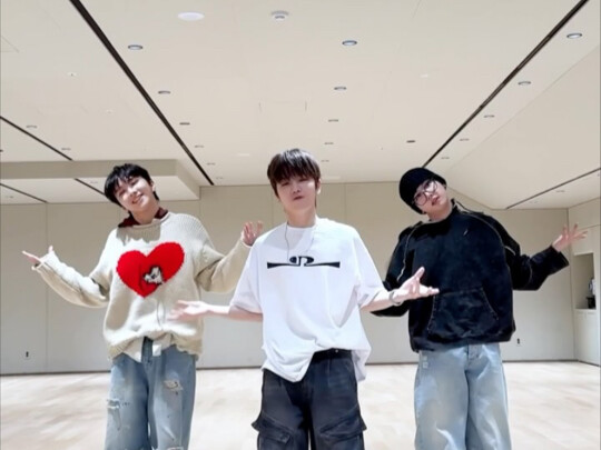 BOYNEXTDOOR 《只有今天说爱你》舞蹈首cha!