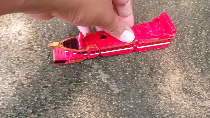 215. 配件機動戰士：特急者EX DX豪快者列車 gokaiger ressha