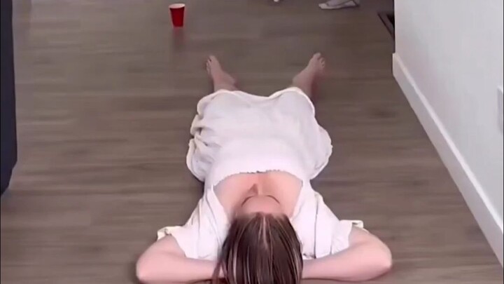 แม้จะเป็นนามธรรมก็คงไม่เกินนี้แล้วล่ะ ไม่เชื่อก็มาเถียงกันเลย