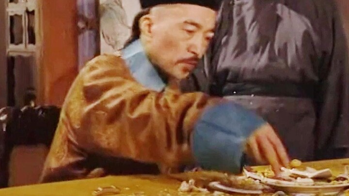 To cut costs, the Emperor only eats four dishes and one soup: as soon as I pick up my chopsticks, yo