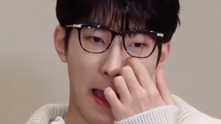 เด็กคนนี้ควอนวอนยูน่าสนใจจริงๆเลย