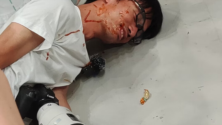 Chen Zhongxiang dipukuli dan berdarah di konvensi komik?