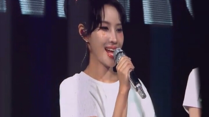 Jeon So-yeon, sampai jumpa tahun depan!! Menantikan pertemuan kembali si gadis 😚🥹 Tur dunia si gadis