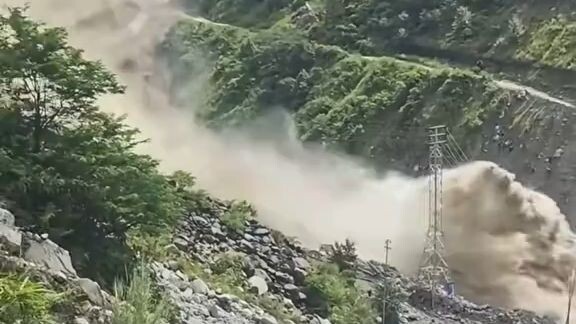 Flash flood in nepal.#viral